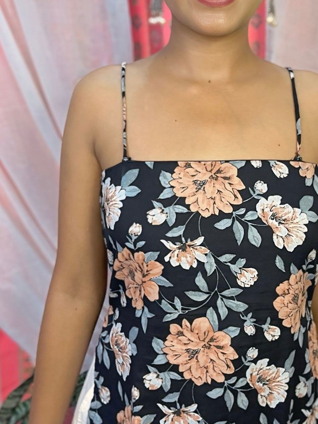 Syahi - Black dual spaghetti straps high slit floral kurti