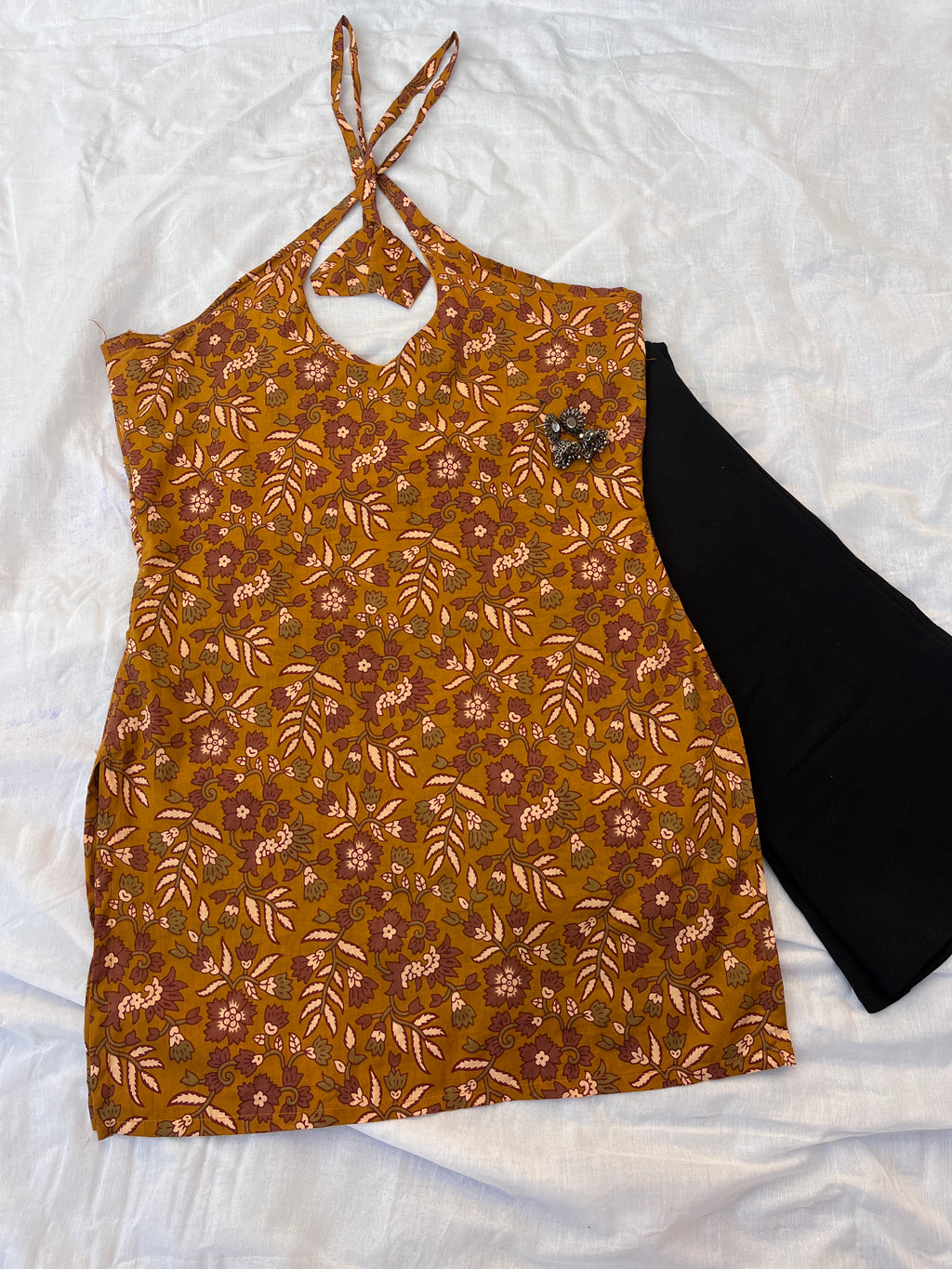 FAB – Halter Neck Backless Kurti